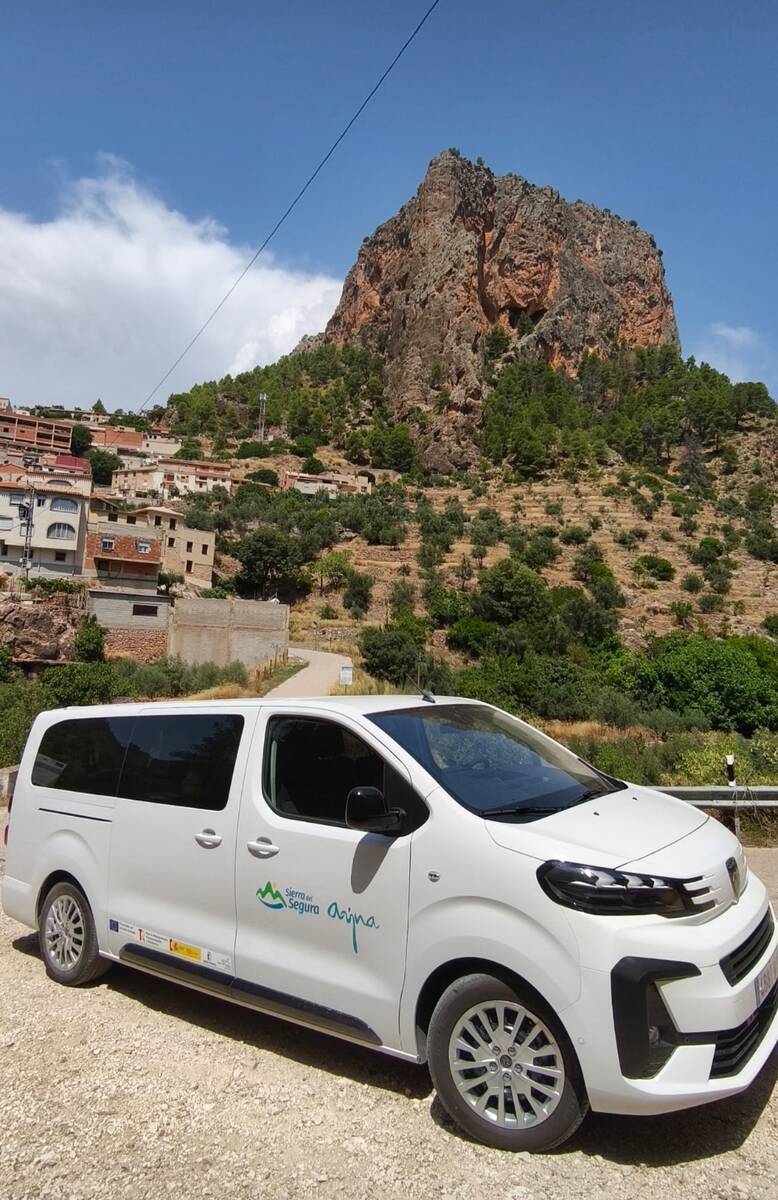 Sierra del Segura impulsa un nuevo modelo de visitas sostenibles a la Cueva del Niño