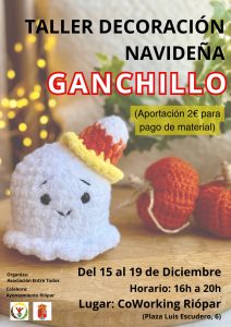 Riópar apuesta por la tradición con un taller de ganchillo navideño abierto a todas las generaciones.